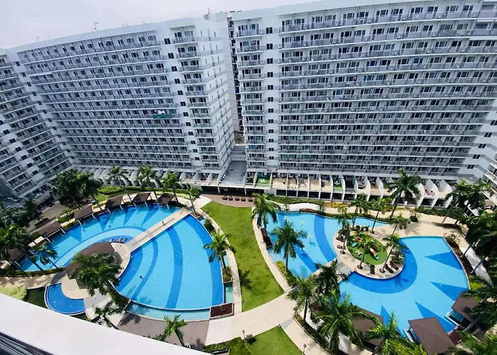 Mhariel Staycation * Manila